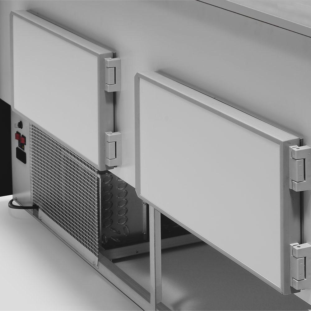 ML10/B5-VV/R2 | Comptoir vitrine réfrigéré à vitre bombée, ventilé, avec réserve - NOIR