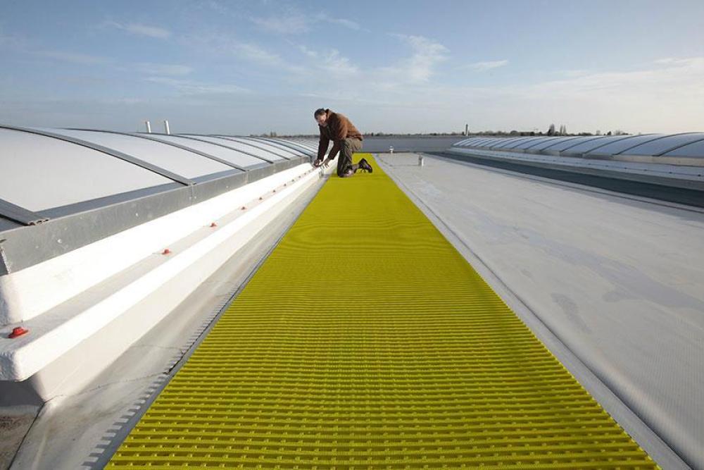ALX-1950-000 | ALIXO WALKWAY - TPO - 600MM 10MTR/ROL - HOOGTE 12MM
