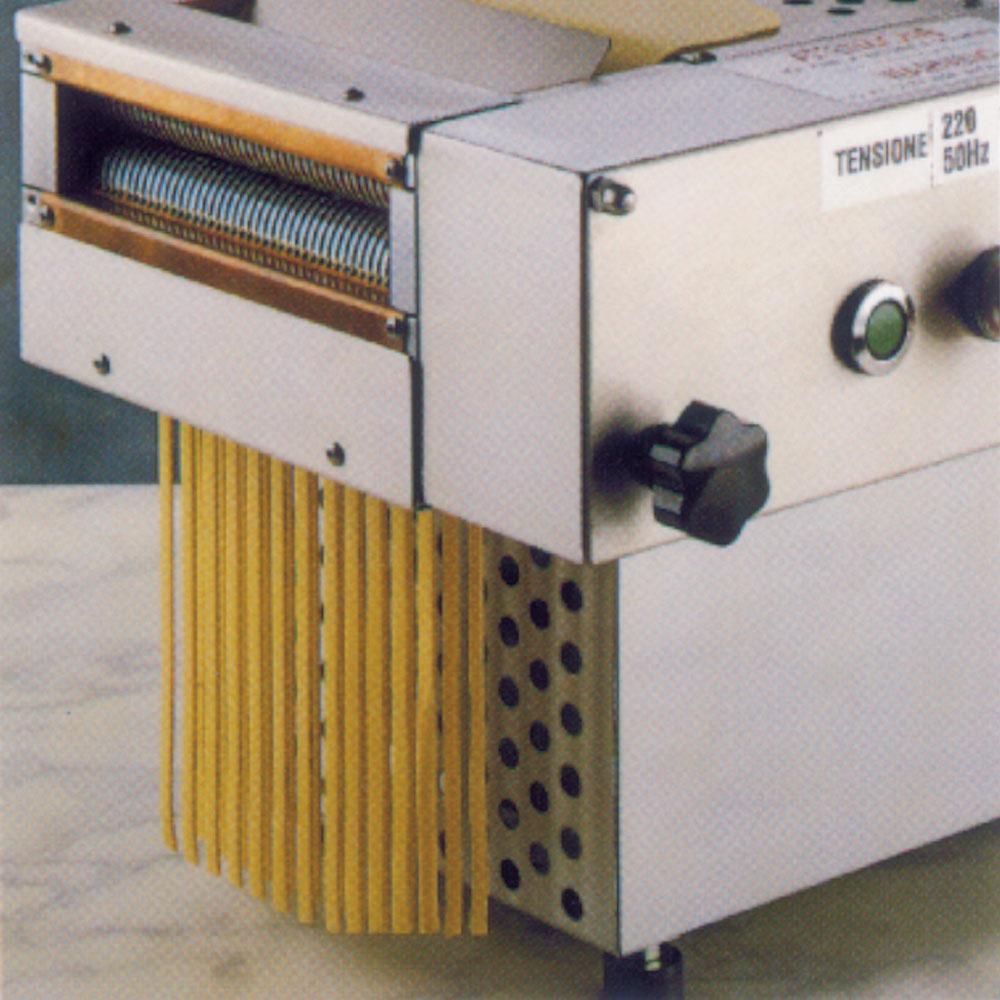 CL17 | Laminoir à pâtes combiné "multifonction"
