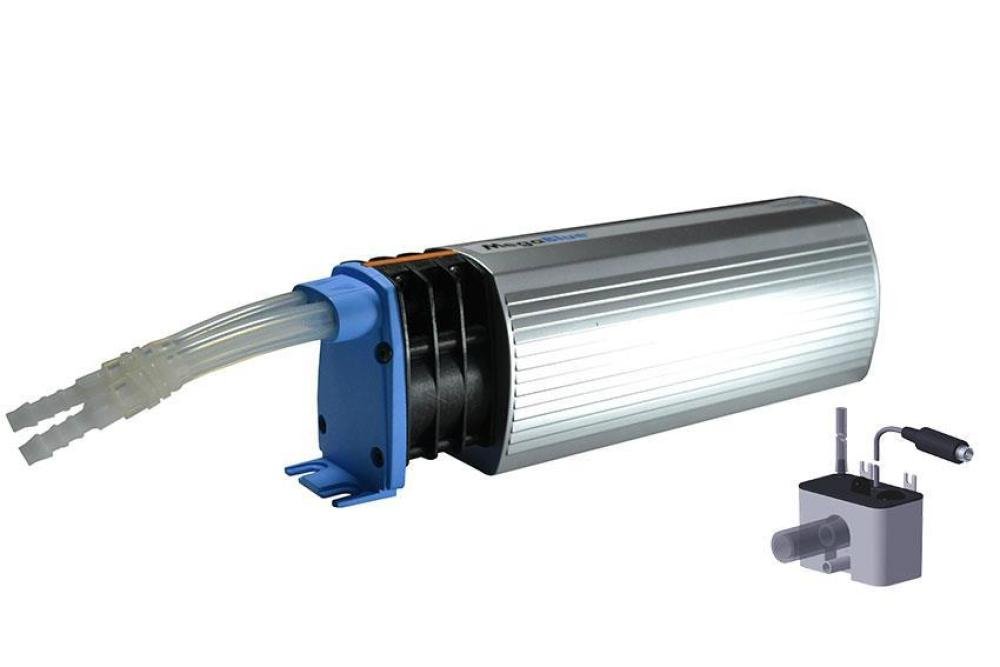 BLD-3100-000 | POMPE MEGABLUE AVEC RESERVOIR 64X276X51MM
