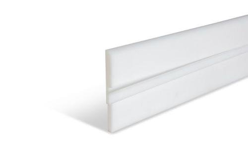 PPE-2112-010 | PLINTPROFIEL MET INZETPROFIEL - PE 150X15MM - 2MTR/LNG