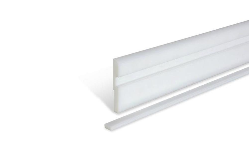 PPE-2102-010 | PLINTPROFIEL MET INZETPROFIEL - PE 100X15MM - 2MTR/LNG